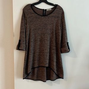 3/4 sleeve sweater by Ivy Ridge